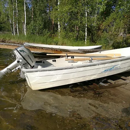别墅 Pine House, Saimaa Pettila