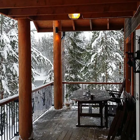 Villa Pine House, Saimaa *