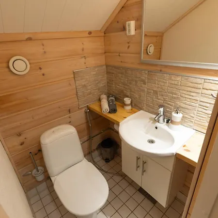 别墅 Pine House, Saimaa Pettila